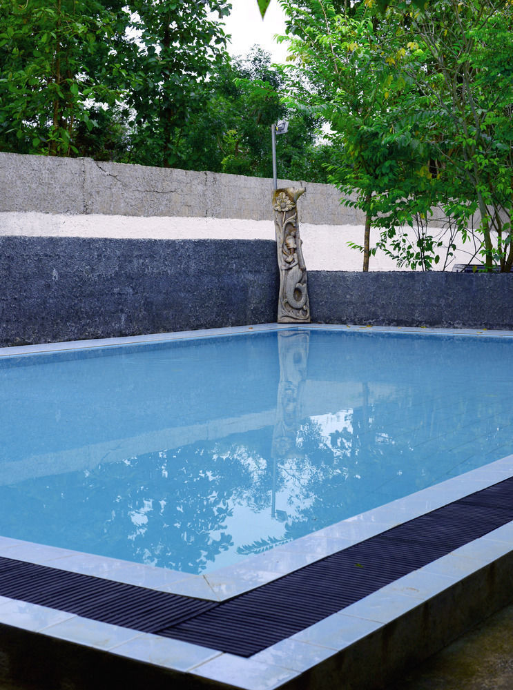 Alikele Hotel & Resort Sigiriya Buitenkant foto